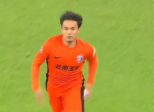恒汇证券 业内人士：保持当前状态，迪力穆拉提入选国家队只是时间问题